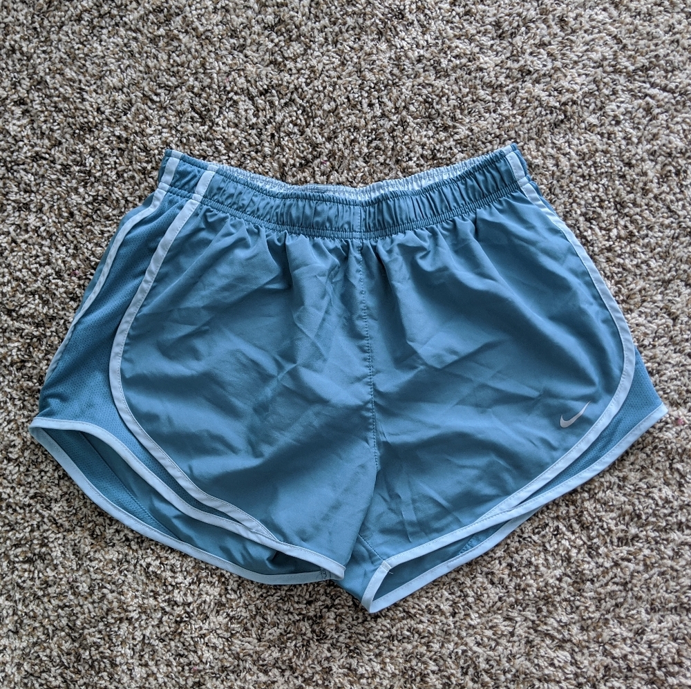 Nike Tempo Women's Shorts